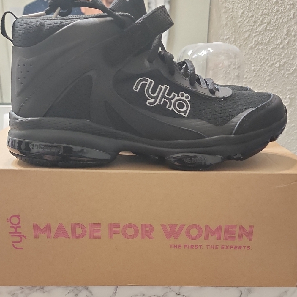 Ryka Black Women's Athletic Mid-Top Sneaker